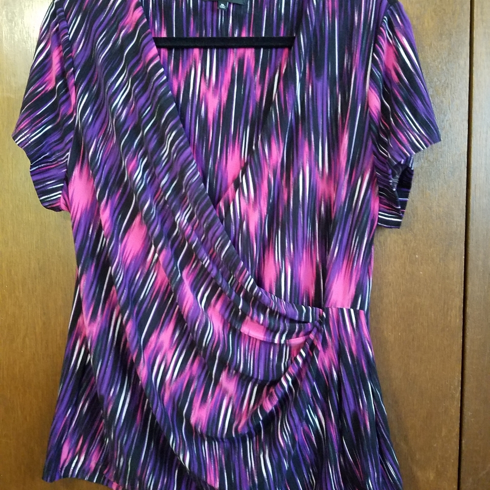 Women's Purple and Pink Chaus Patterned Top